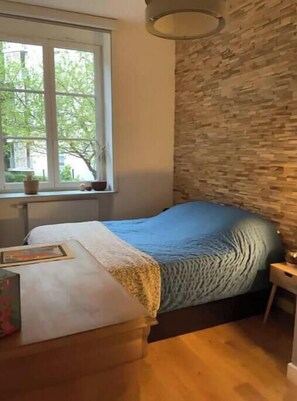 Room - Vrbo Property (Caluire-et-Cuire)
