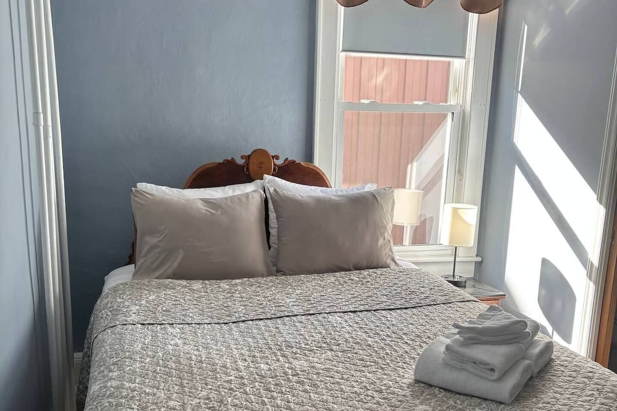 Phòng, 1 giường cỡ queen