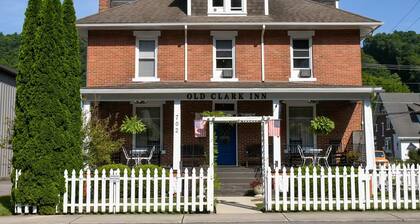 Old Clark Inn