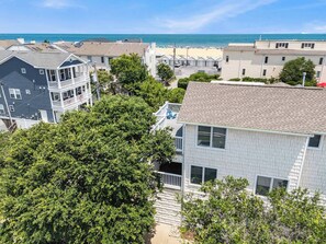 Exterior - Blue Fin Family Beach House (Virginia Beach)