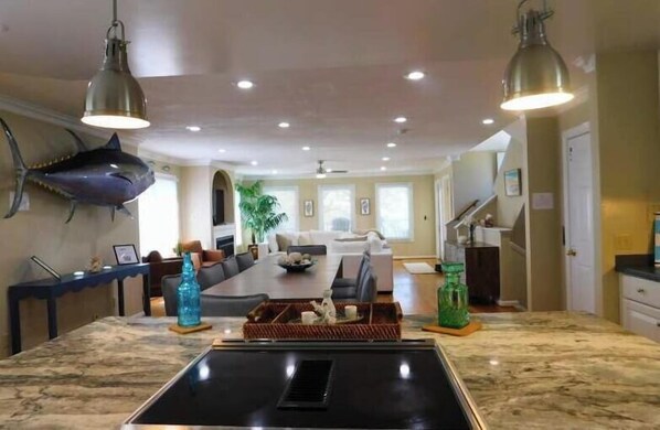 Interior - Blue Fin Family Beach House (Virginia Beach)