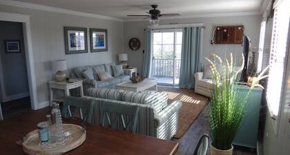 Cozy Oceanside Cottage in adorable Frisco