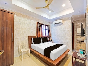 House - Hotel O Triplicane Park Royal (Chennai)