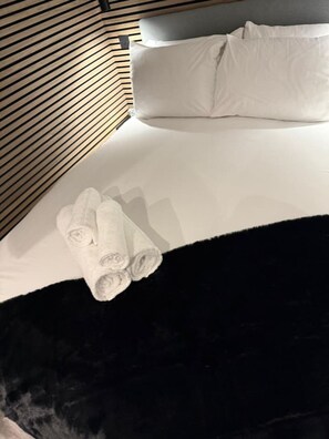 Room - Modern studio close to Harry Potter, free parking (Hertfordshire)