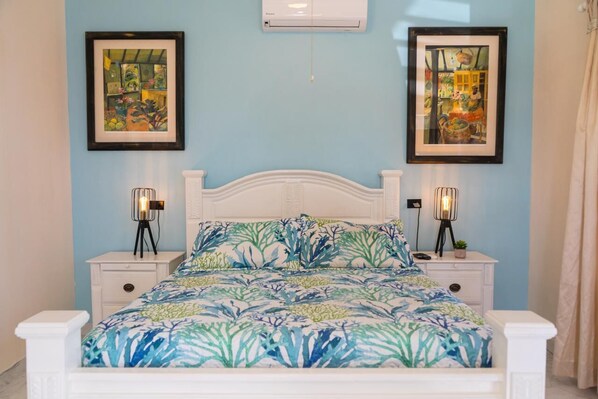 Room - Spacious one bedroom studio with a large patio in a private garden setting (St. John)