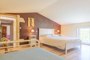 WiFi, bed sheets - Petite Ferme - L'acacia - Gîtes les Sablières (Saint-Paul-Trois-Châteaux)