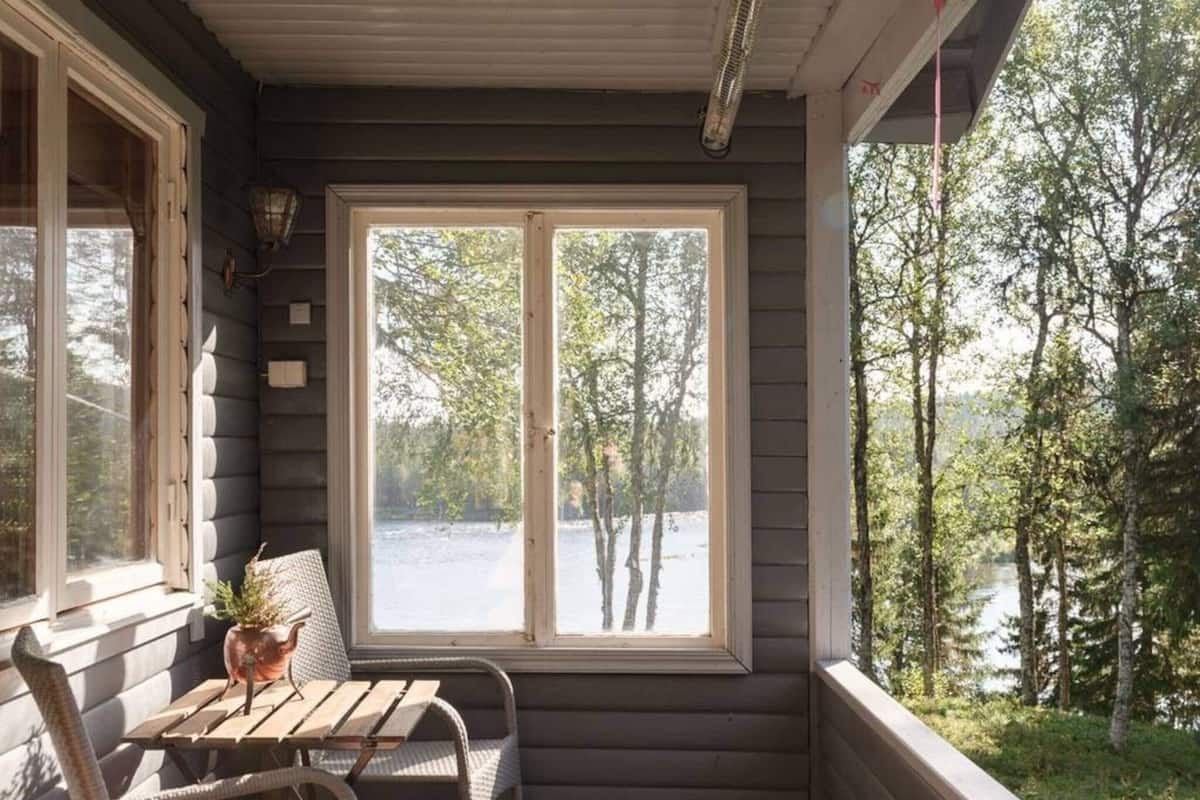 ハウス | 屋外ダイニングエリア