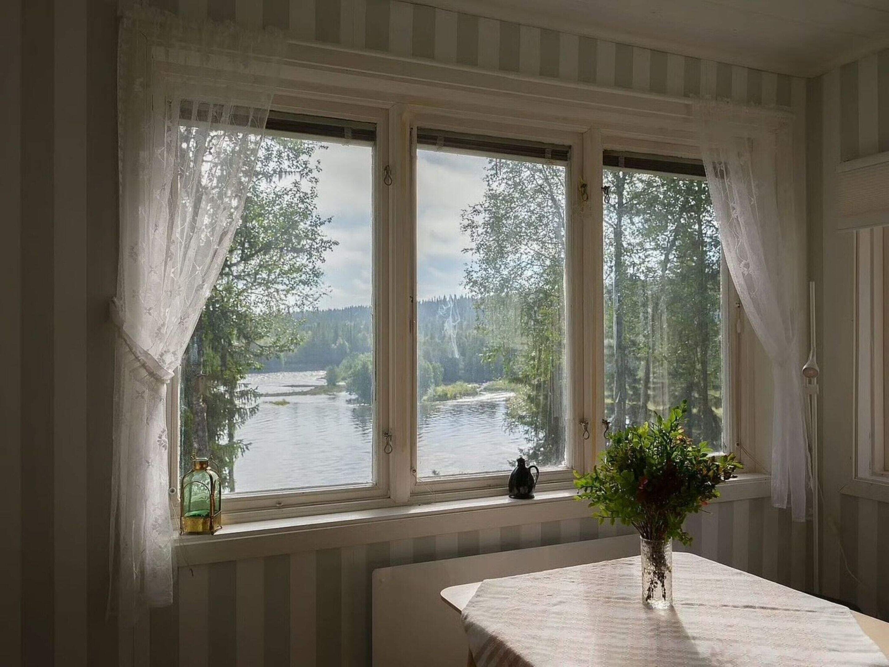 House | Water view