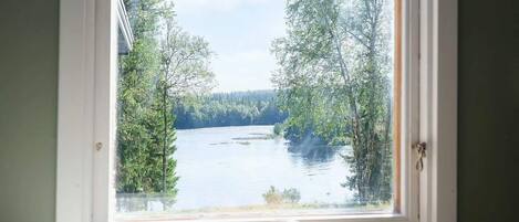 House | Water view