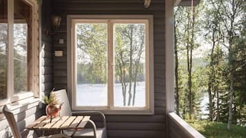 House | Outdoor dining