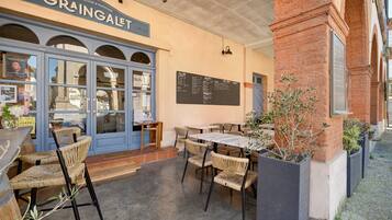 Servei de restauració a l'aire lliure