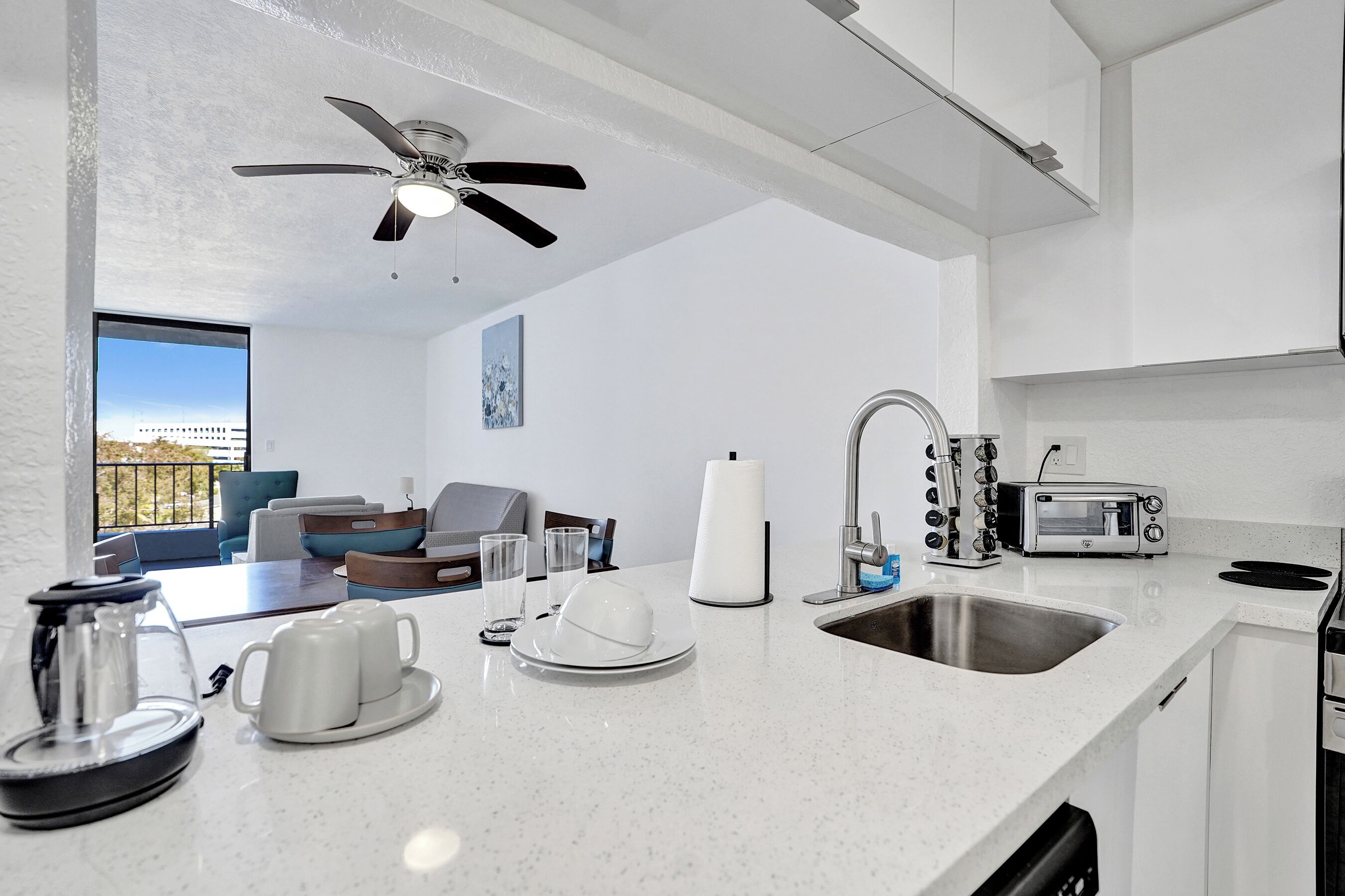 Chambre Deluxe, 1 grand lit, non-fumeur, salle de bains privée | Cuisine privée