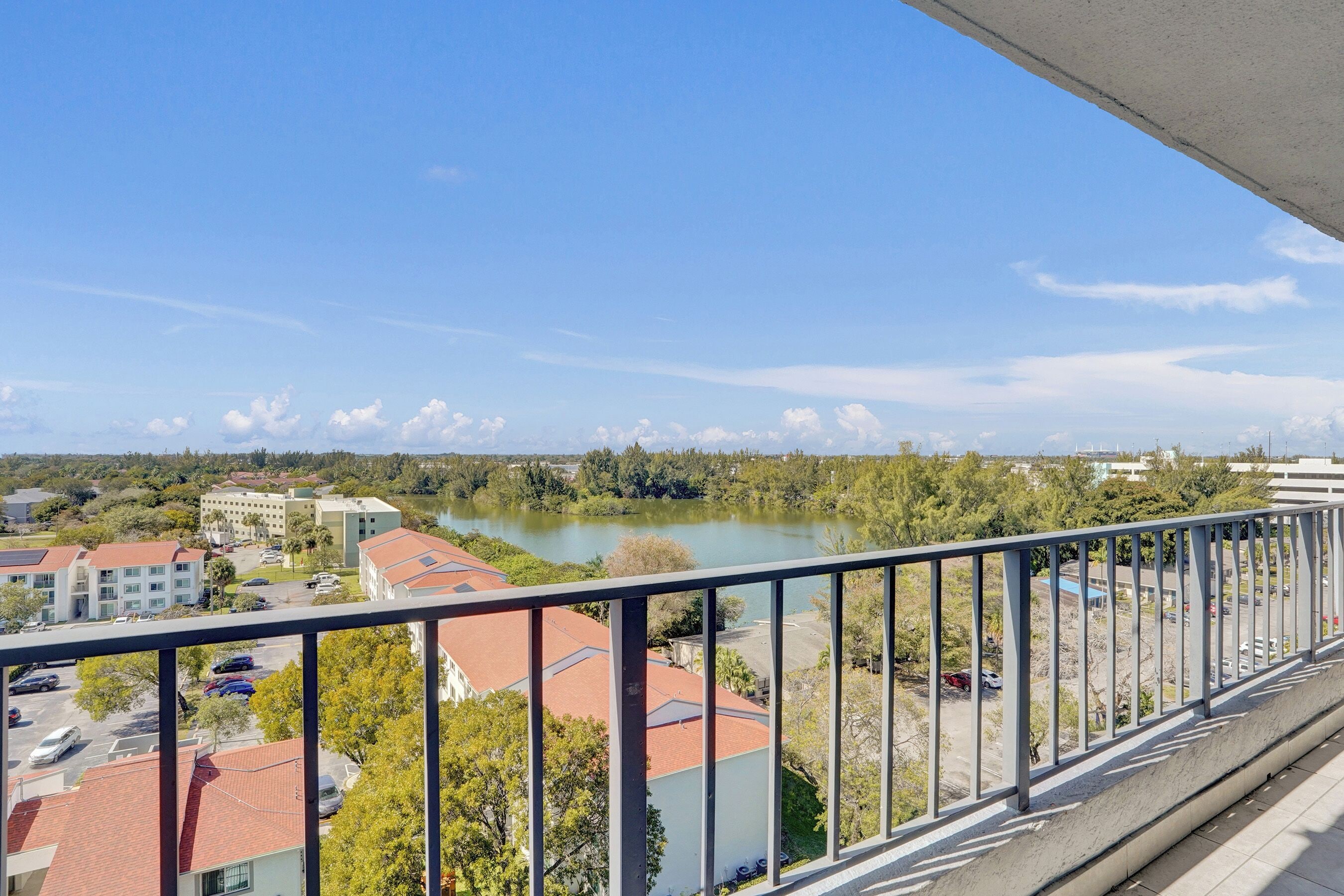 客房, 1 张大床, 无烟房, 私人浴室 | 住宿场地