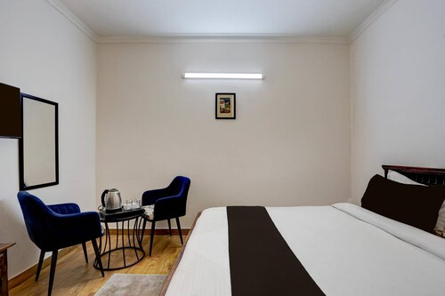 Deluxehazel Townhouse