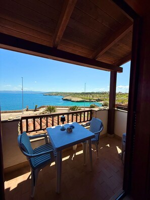 Outdoor dining - l'Ancora Blu - Amazing Sea View (Porto Torres)