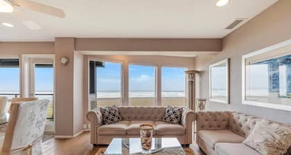 Promenade 502 - Top-Floor Oceanfront Penthouse