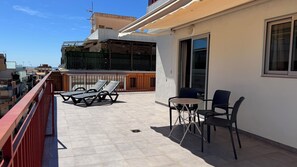 Triple Room, Balcony | Property grounds - Hotel Celymar (Benidorm)