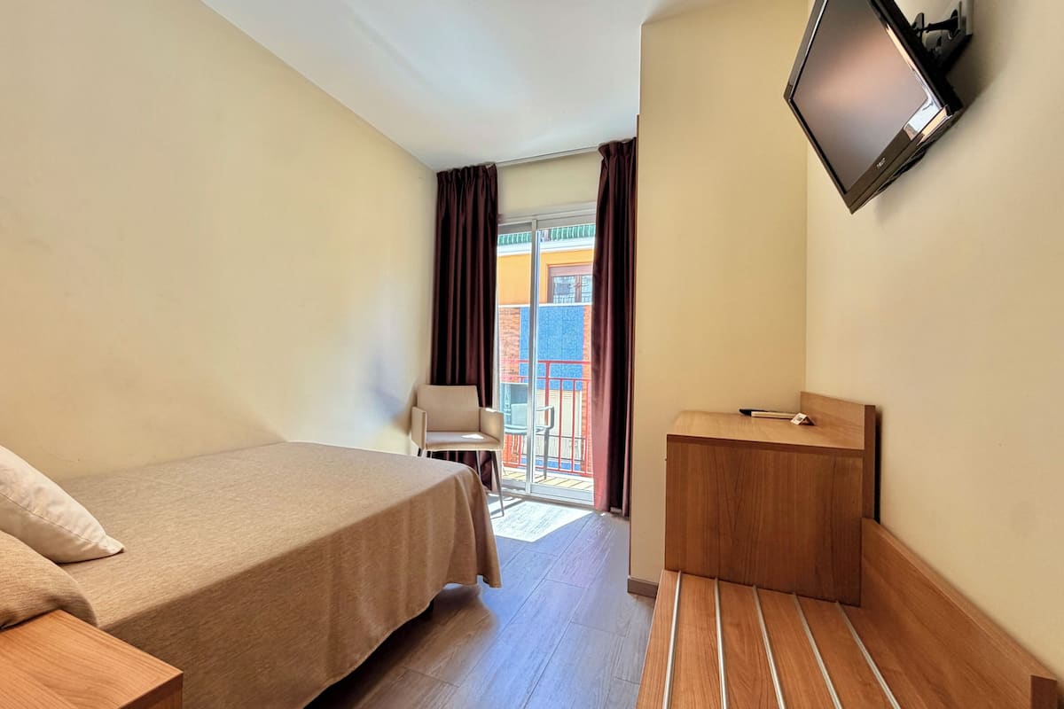 Chambre Double pour 1 personne, balcon