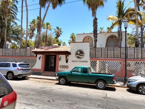 Exterior - SS 2A – Cabaña rústica frente al malecón de La Paz (La Paz)