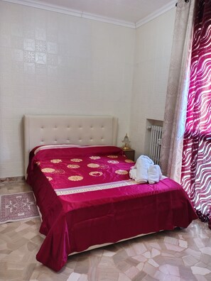Room - Tourist Location for families and couples. (Venezia)
