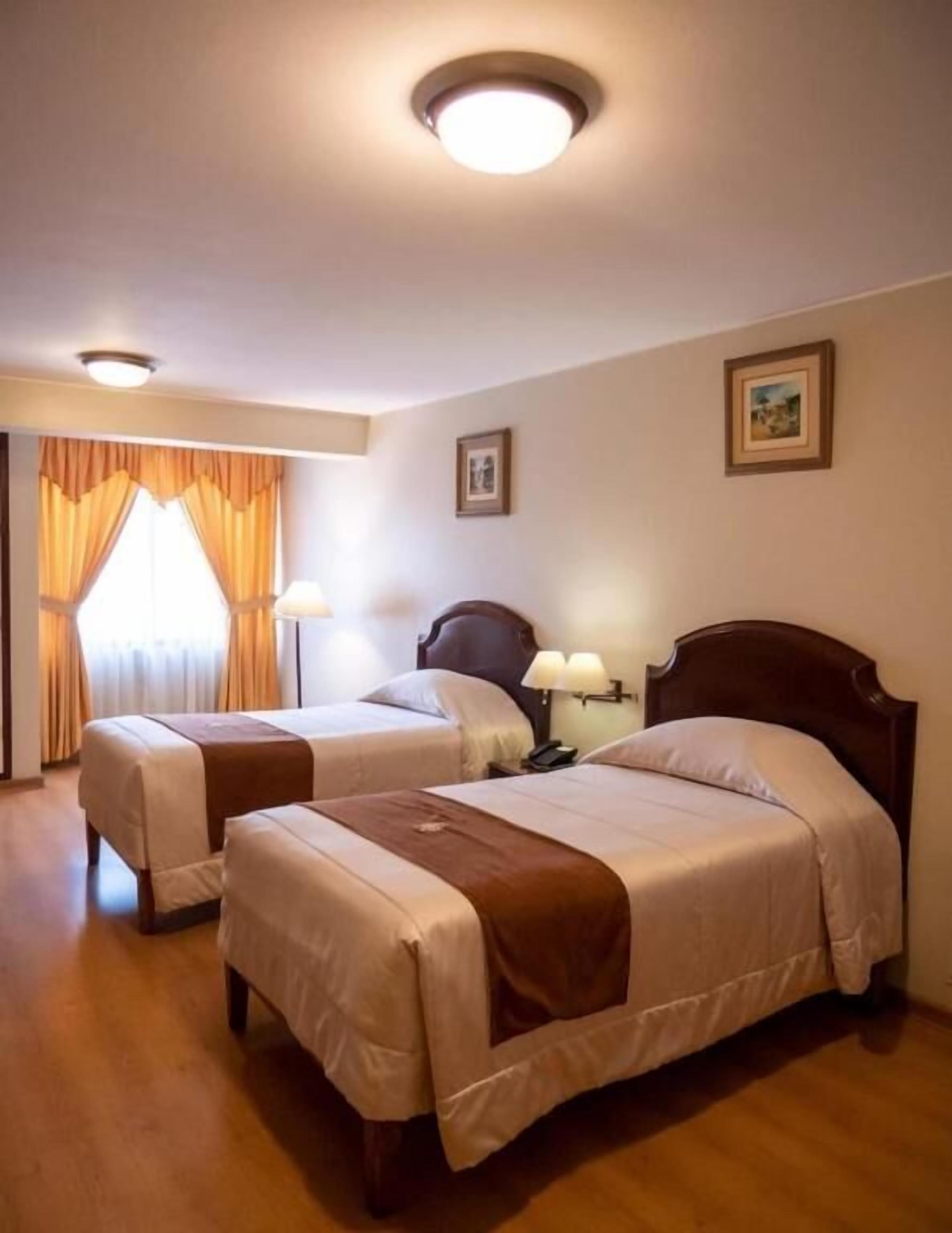 Comfort Twin Room, City View