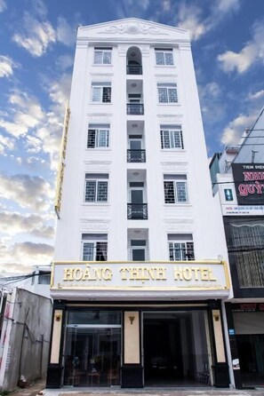 Basic Studio, Balcony, City View | Exterior