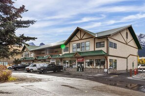 Exterior - Mountain Loft Retreat | 1-Bed | Steps to Downtown (Canmore)