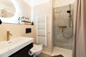 Bathroom - Vrbo Property (Timmendorfer Strand)