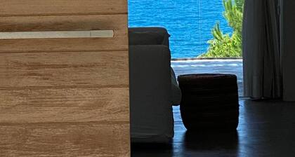 Pomos Villa - Stunning Views / Private Beach / Secluded