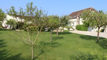 Enceinte de lâhĂ©bergement