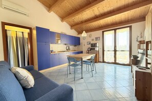 Living area - S361 – Sirolo, apartment in a residence with swimming pool (Sirolo)
