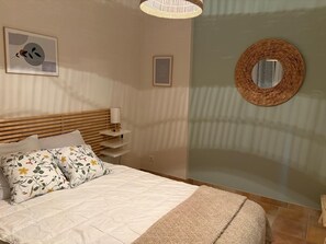 1 bedroom, Internet, bed sheets - Discover a true haven of peace for your vacations 🌿 (Sillans-la-Cascade)