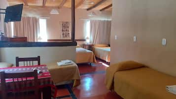 Habitación cuádruple estándar | Wifi gratis