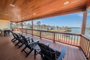Property grounds - Waterfront Home with pool, dock, gameroom, and kayaks! (Topping)