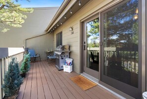 Terrace/patio - *Fireplace*Golf Course* Country Club (Flagstaff)