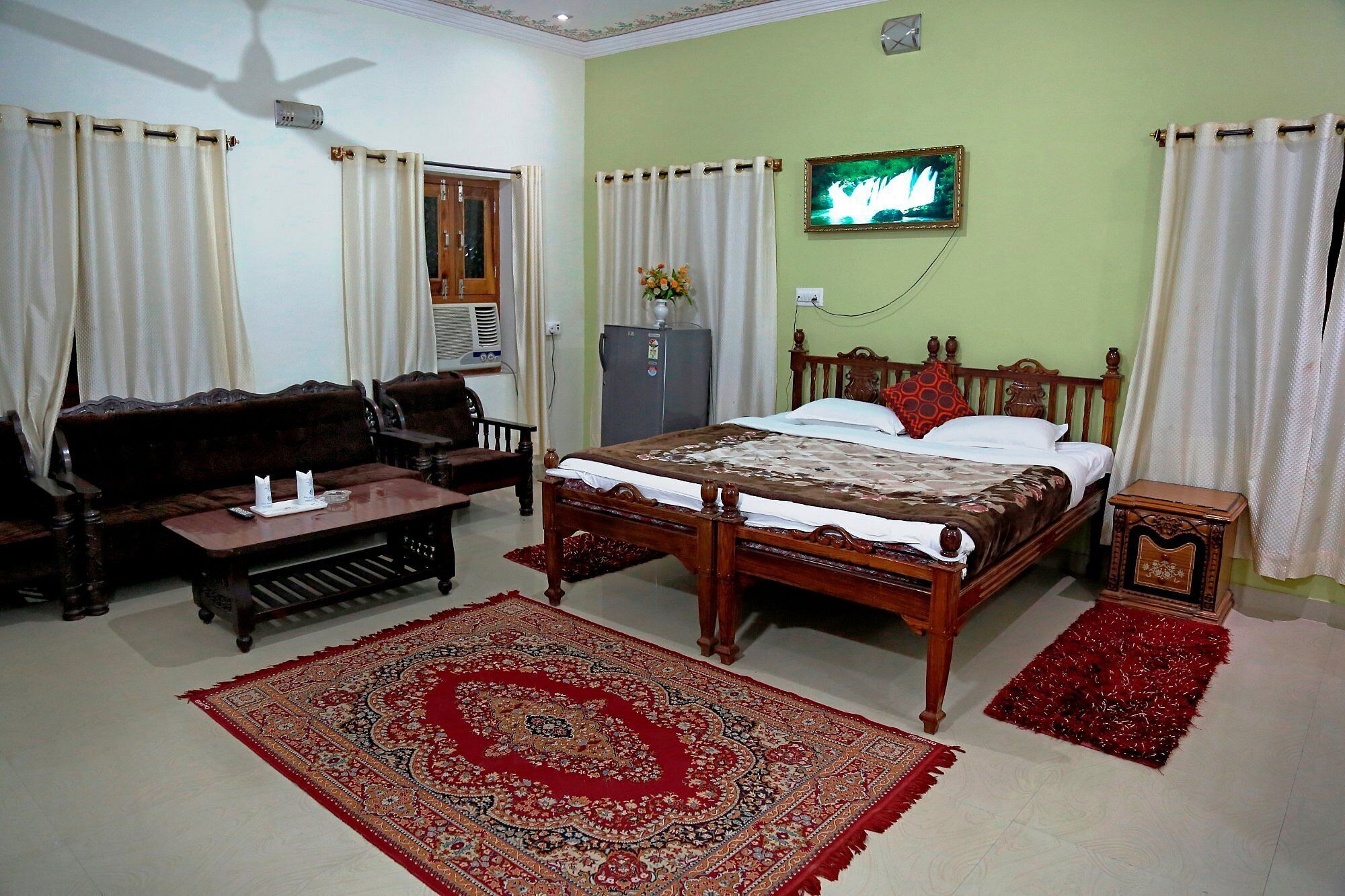 ห้องดีลักซ์ดับเบิล, ลานระเบียง, วิวสวน