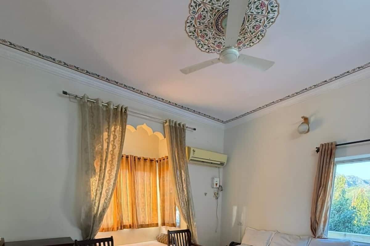 Deluxe Triple Room, Patio, Mountain View