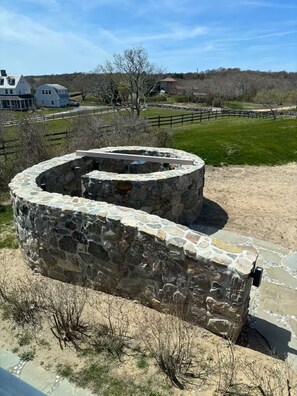 Property grounds - Bright & Clean Studio w/AC on Block Island (New Shoreham)