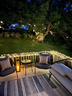 Terrace/patio - Bright 4 Bdrm Beach Cottage, Close to Town (New Shoreham)