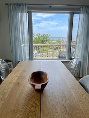 Dining - Bright 4 Bdrm Beach Cottage, Close to Town (New Shoreham)