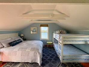 2 bedrooms, free WiFi, bed sheets - Salt Rose 2 Bedroom Cottage by the Sea (New Shoreham)