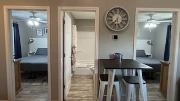 Luxury Cabin, Lake View