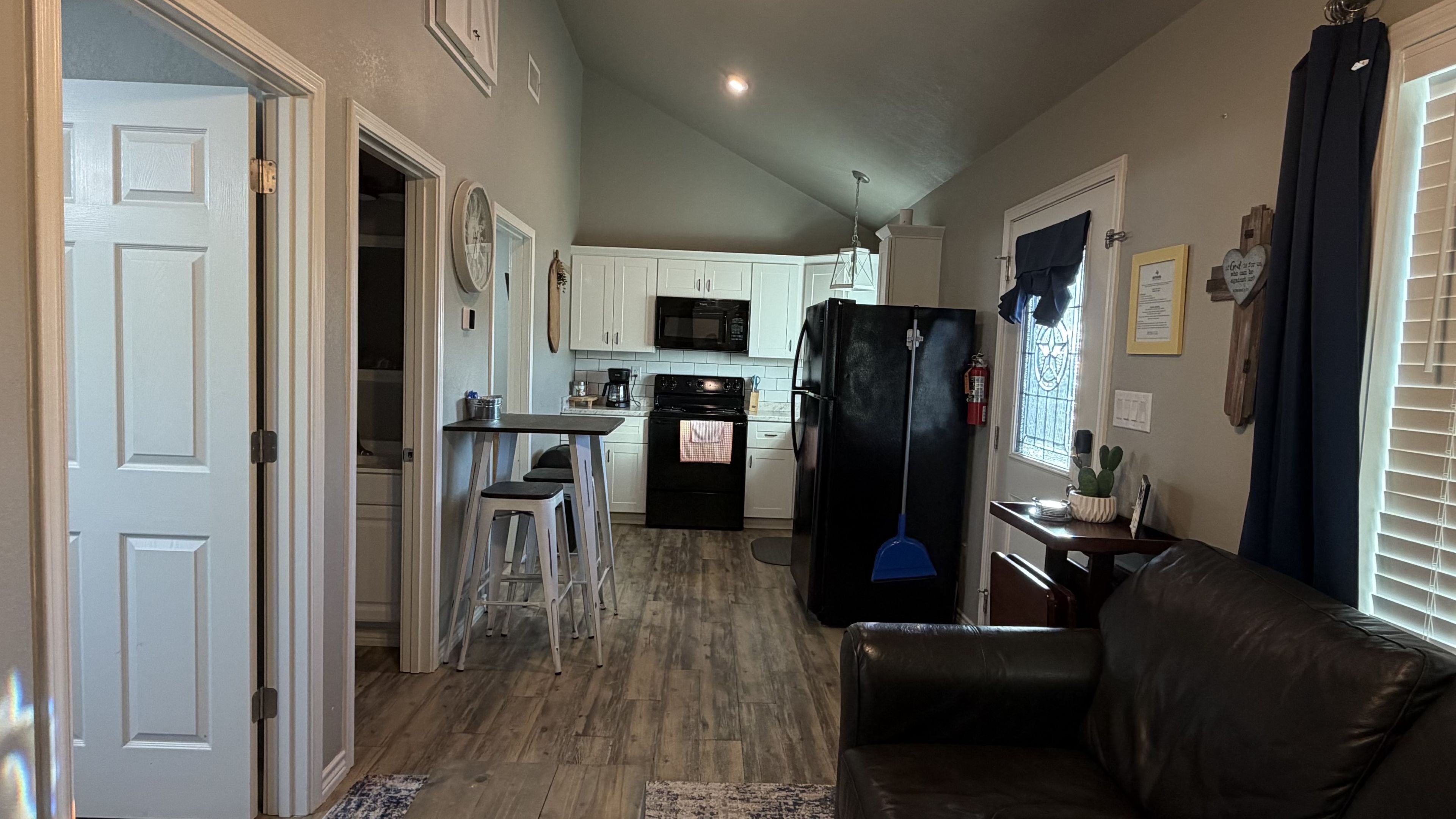 المنشأة من الداخل