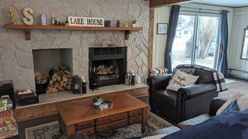 Smart TV, fireplace, video games, DVD player