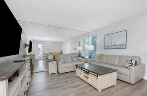 TV, offices - Steps to Beach, Pickleball, Town! Coastal Dream! (Clearwater)