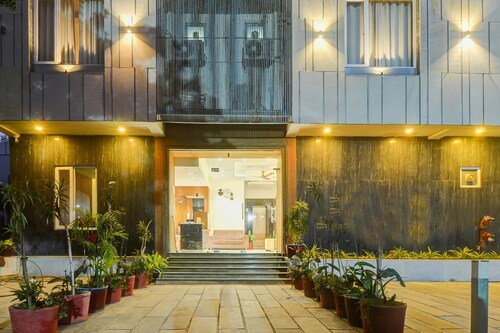 Deluxegoverdhan Villas