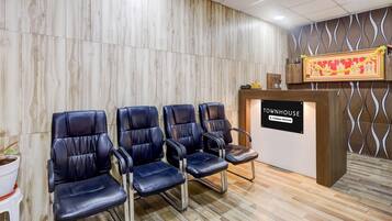 獨棟房屋 | 接待櫃台