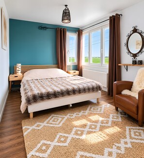 3 chambres, fer et planche à repasser, Wi-Fi, draps fournis