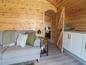 Living area - Lili Wen Fach (Ruthin)