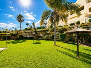 Property grounds - Arenal Golf, with private garden, swimming pool, BBQ (Benalmádena)